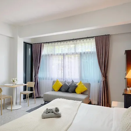 Xin Hotel At Udomsuk 29
